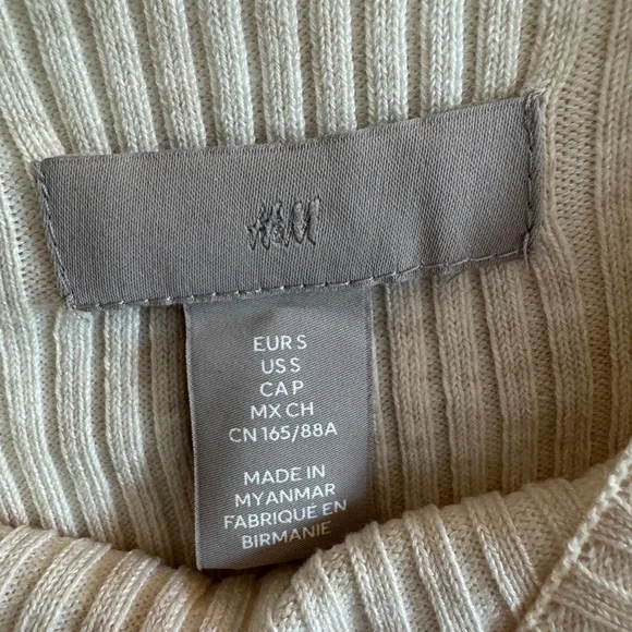 H&M Beige Ribbed Knit Top - Picture 3 of 3